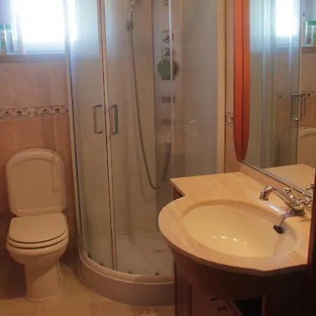 Quartos Em Vivenda Serra Da Estrela * Celorico Da Beira