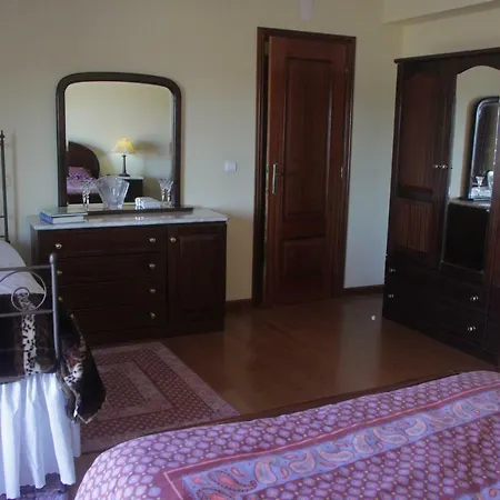 Bed & Breakfast Quartos Em Vivenda Serra Da Estrela Celorico Da Beira