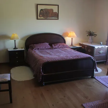 Quartos Em Vivenda Serra Da Estrela * Celorico Da Beira