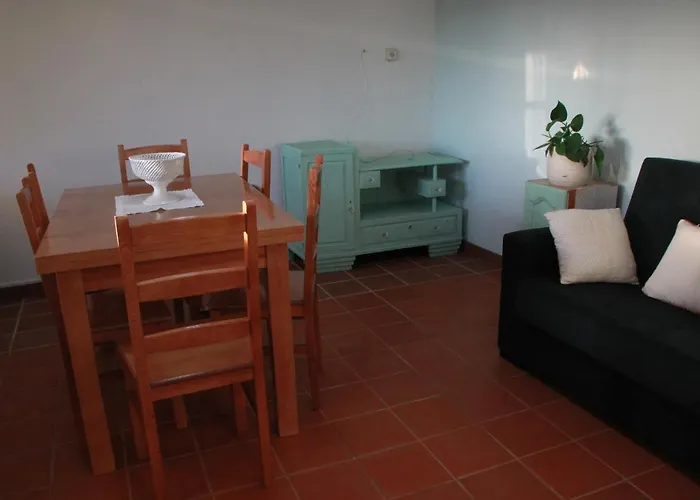 住宿加早餐酒店 Quartos Em Vivenda Serra Da Estrela 塞洛里科·达贝拉