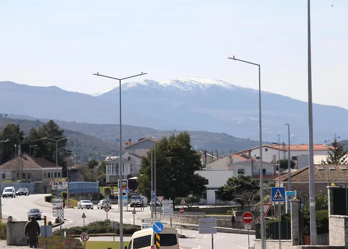 Oda ve Kahvaltı Quartos Em Vivenda Serra Da Estrela
